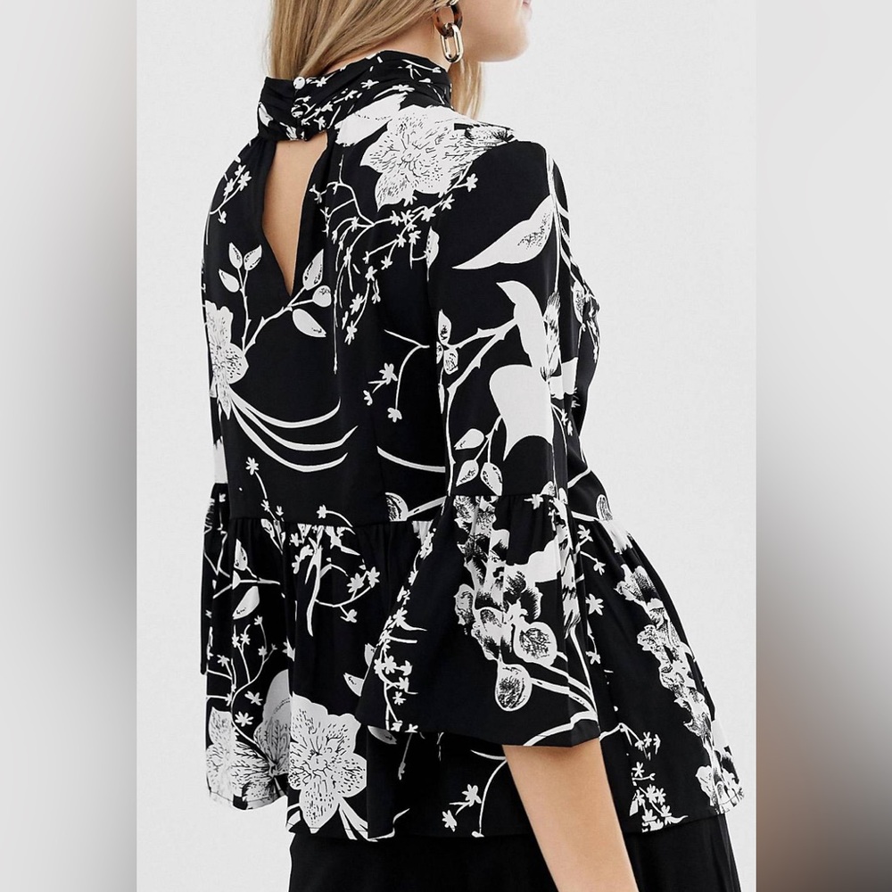 VERO MODA High Neck Smocked Blouse - Picture 3 of 3